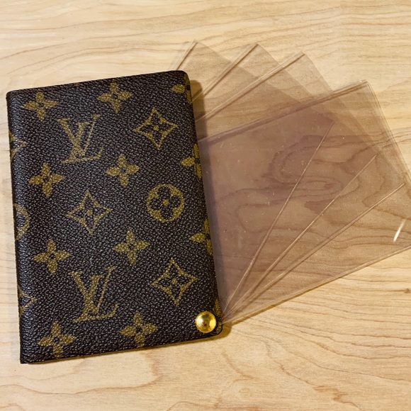 Louis Vuitton Accessories - Authentic Louis Vuitton Monogram Photo Holder
